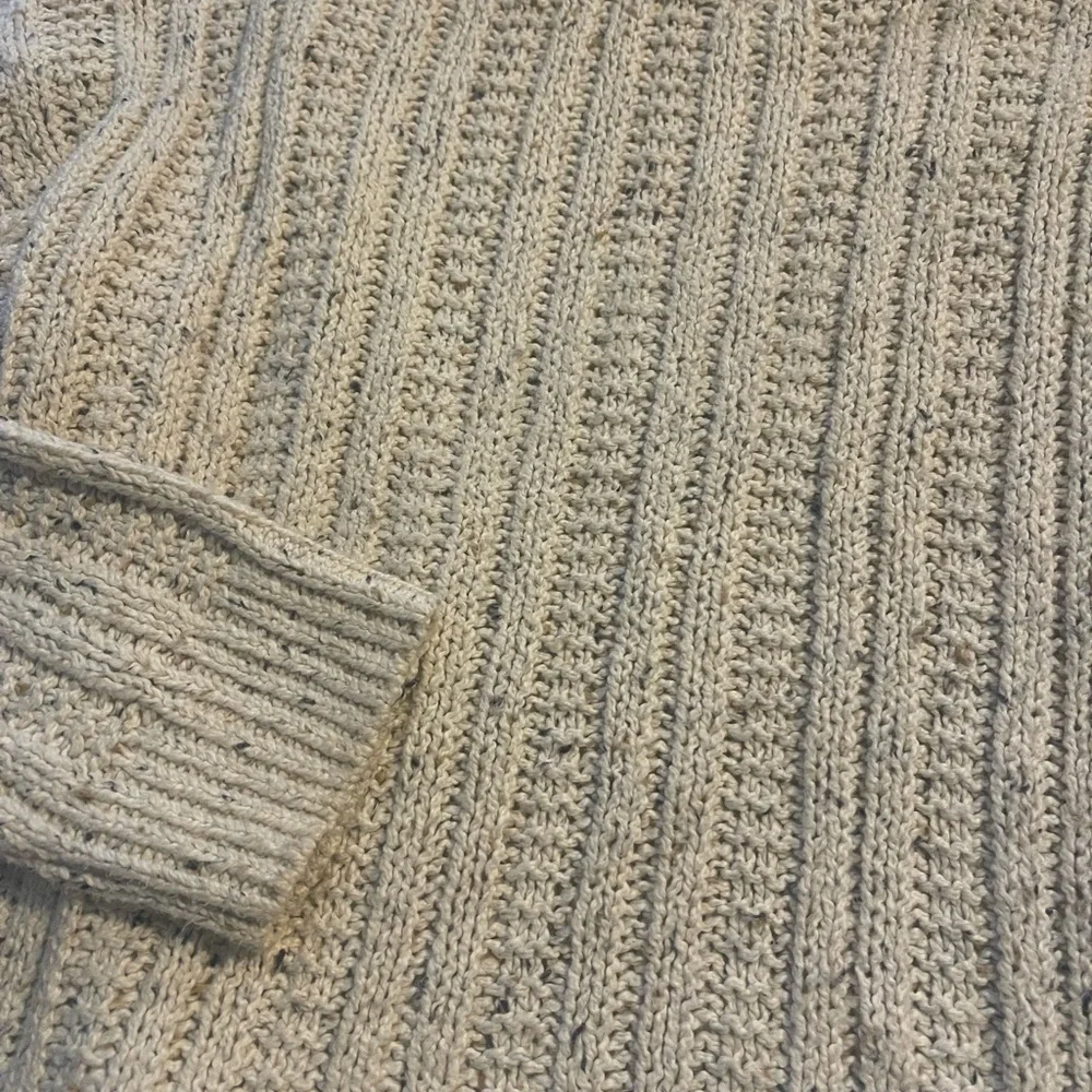 Cozy Cream Cable Knit Sweater - Picture 2 of 4